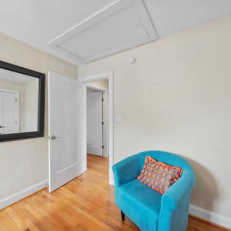 Charming Dt 3-Bed Bungalow With Fenced-In Yard Raleigh Exteriör bild