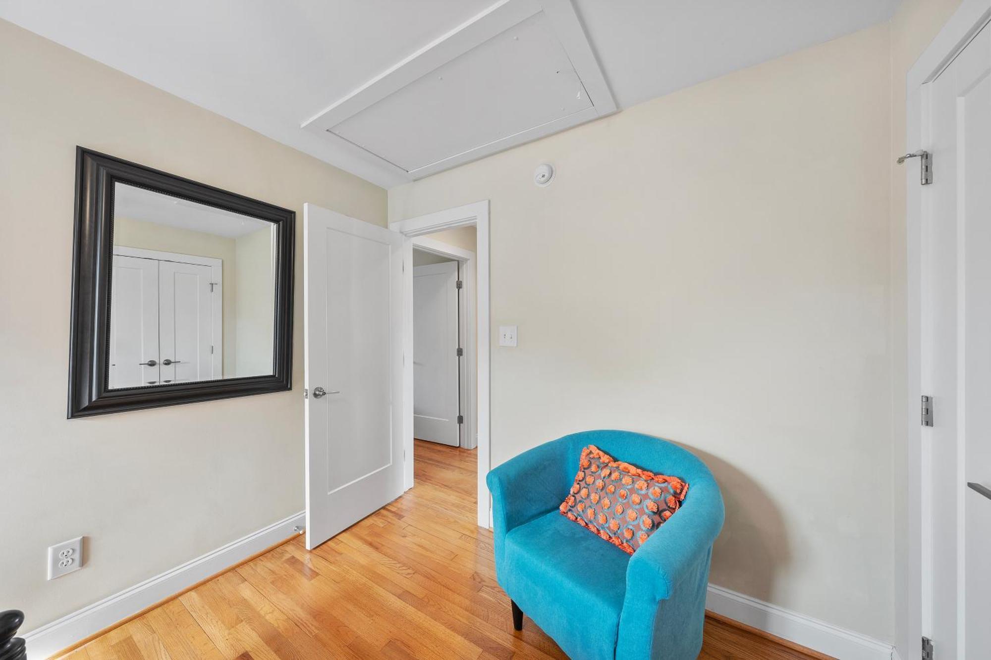 Charming Dt 3-Bed Bungalow With Fenced-In Yard Raleigh Exteriör bild